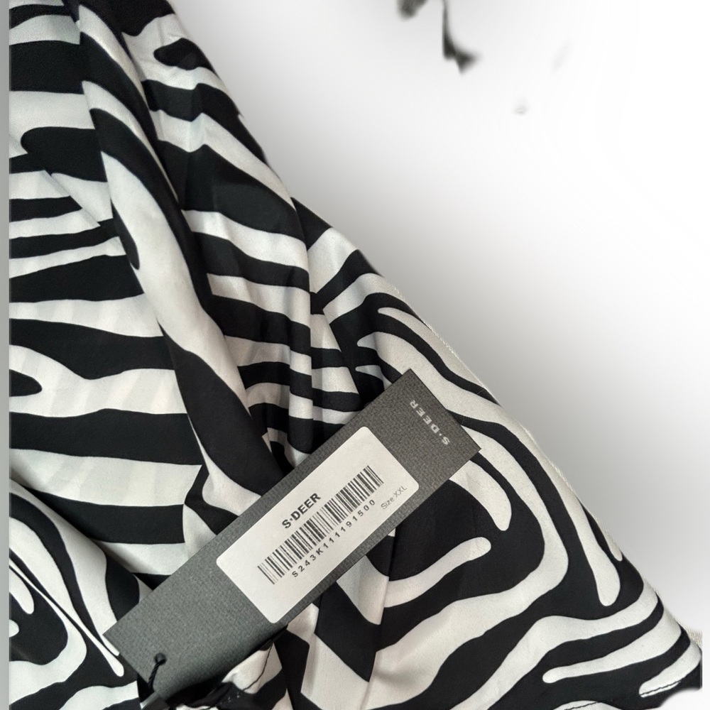 Zebra Print Women's Skirt - Picture 3 of 3